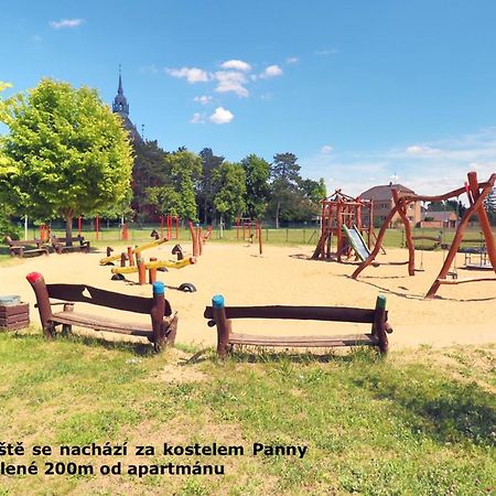 Ubytovani U Mikesa Břeclav 外观 照片